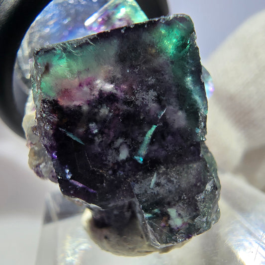 Spécimen rare de cube de fluorite fantôme, vert zonal et violet, Okorusu, Namibie, 27 x 23 x 20 mm 