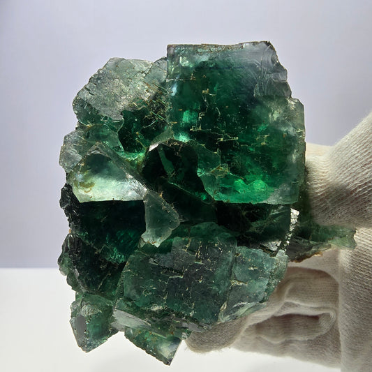 Grand spécimen de cube de fluorite fantôme, vert parqueté Okorusu, Namibie 80*72*49mm 