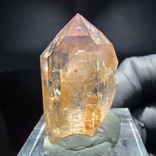 Klare Phantom Amethyst Spitze lila braun Goboboseb Namibia 28*21*14mm Sammlung