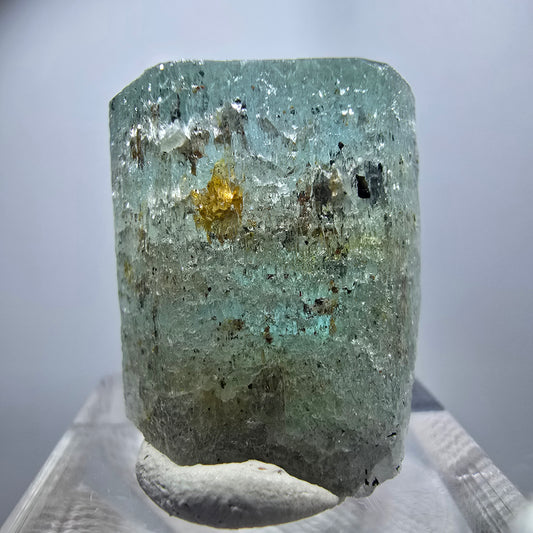 Seltener Aquamarin X mit Schörl Turmalin Erongo, Namibia 25*21*17mm