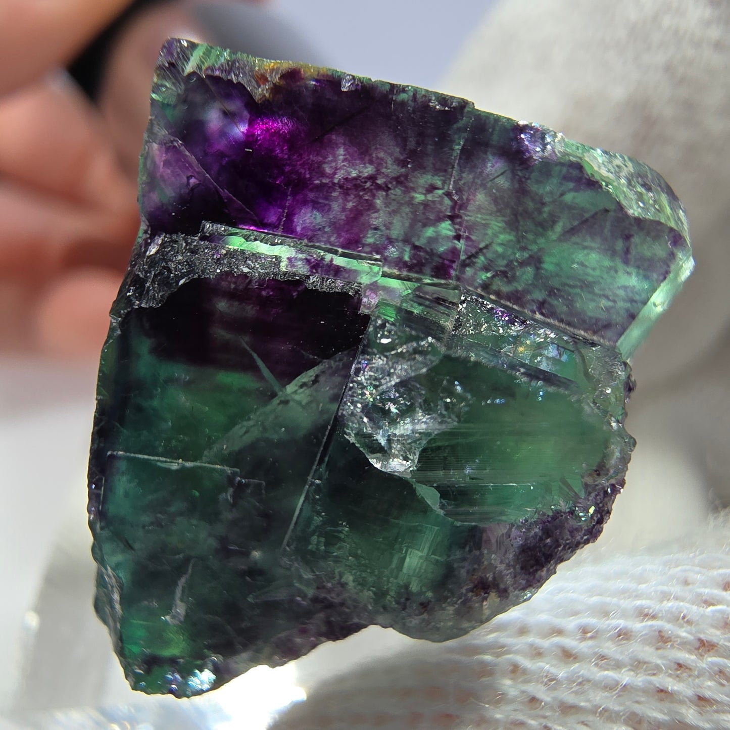 Rare spécimen de cube de fluorite fantôme, vert-violet zonal, Okorusu, Namibie, 29 x 25 x 19 mm 