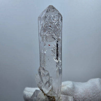 Quartz fumé lémurien Enhydro sur matrice Valentine Pocket Goboboseb Namibie 58 x 23 x 15 mm 