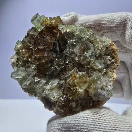 Rare spécimen de cube de fluorite fantôme, vert violet jaune Okorusu Namibie 64*62*44mm 