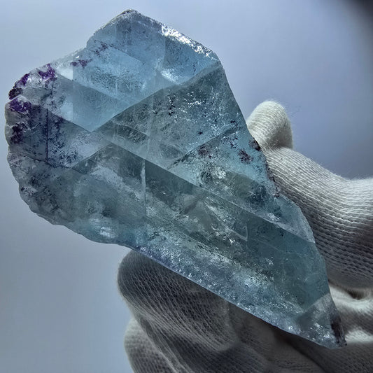 Spécimen rare de fluorite fantôme, zonal, vert violet bleu Erongo, Namibie 75*47*32mm 