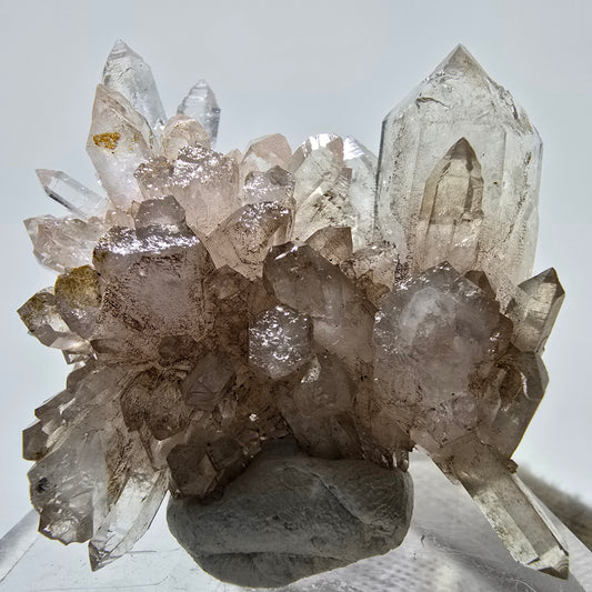 Quartz fumé fantôme squelette, DT, qualité sceptre, poche Saint-Valentin, Namibie, 55 x 44 x 18 mm 