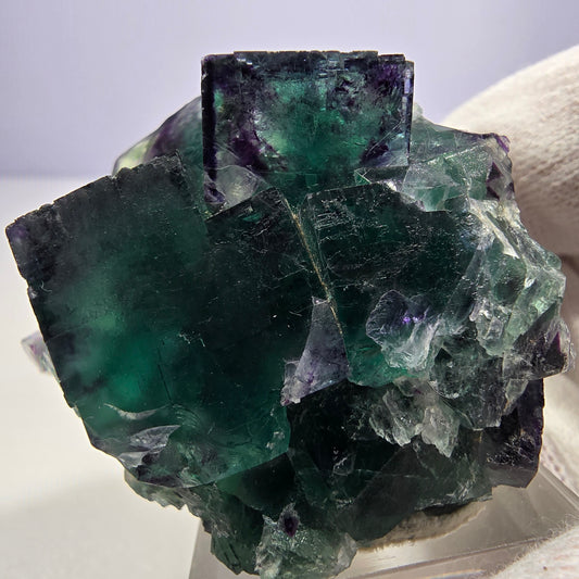 Klare Phantom Fluorit Würfel Stufe zonal grün lila Okorusu, Namibia 47*43*31mm