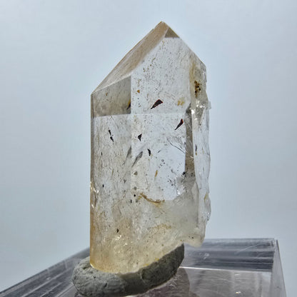 Quartz fantôme Harlequin clair, mine Point Streep, Goboboseb, Namibie, 30 x 14 x 14 mm 