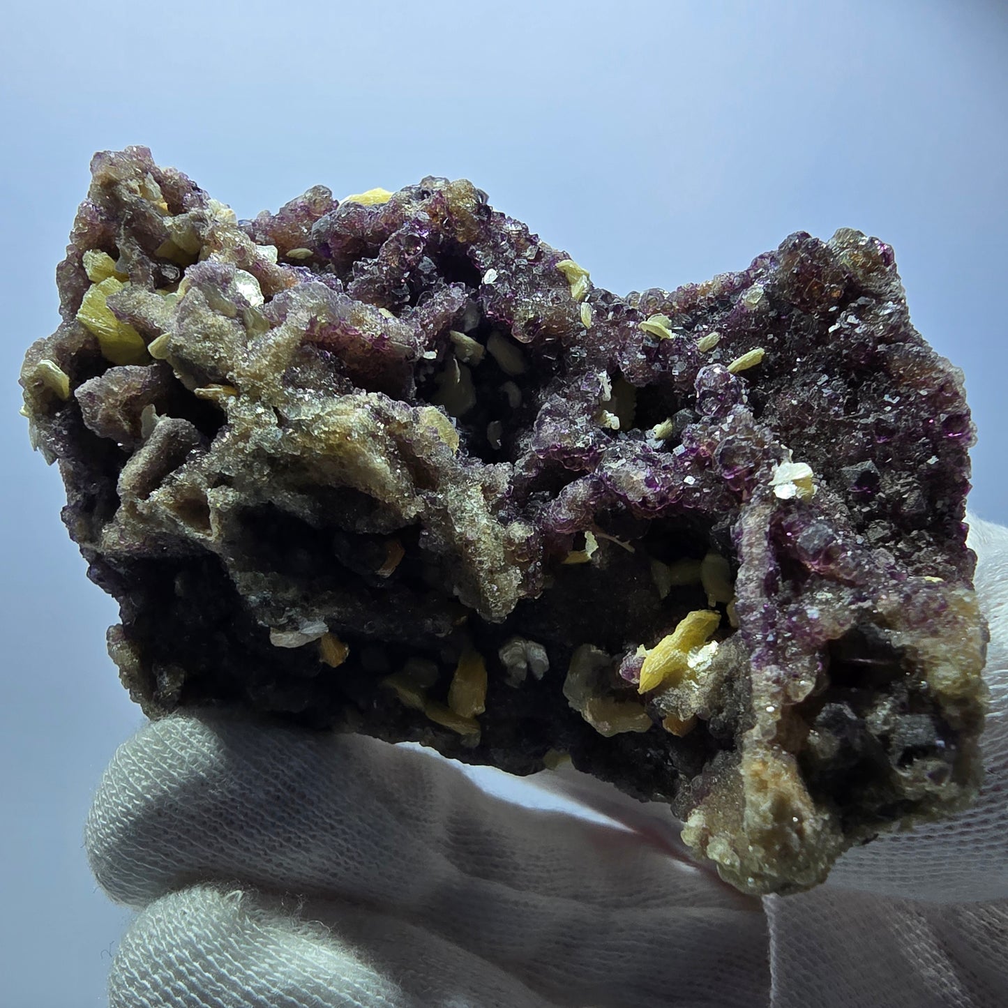 Rare spécimen de fluorite fantôme, muscovite, vert-violet, Erongo, Namibie, 82 x 56 x 49 mm 
