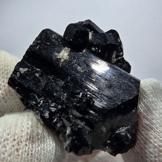 Symmetrische Schörl Turmalin, Rauchquarz Stufe Erongo, Namibia 40*39*19mm