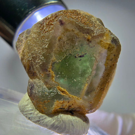 Cube de fluorite fantôme, zonal, spécimen de muscovite, Erongo, Namibie, 20 x 18 x 14 mm 