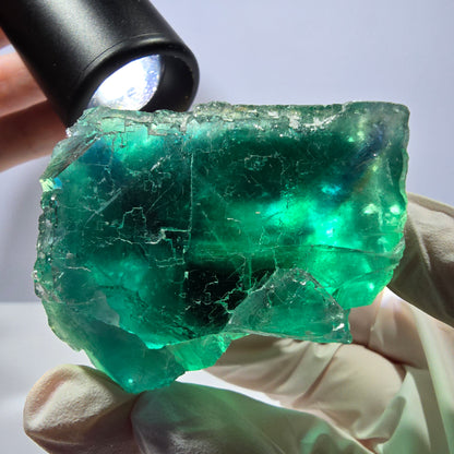 Spécimen de cube de fluorite fantôme transparente, vert parqueté, Okorusu, Namibie, 54 x 48 x 39 mm 
