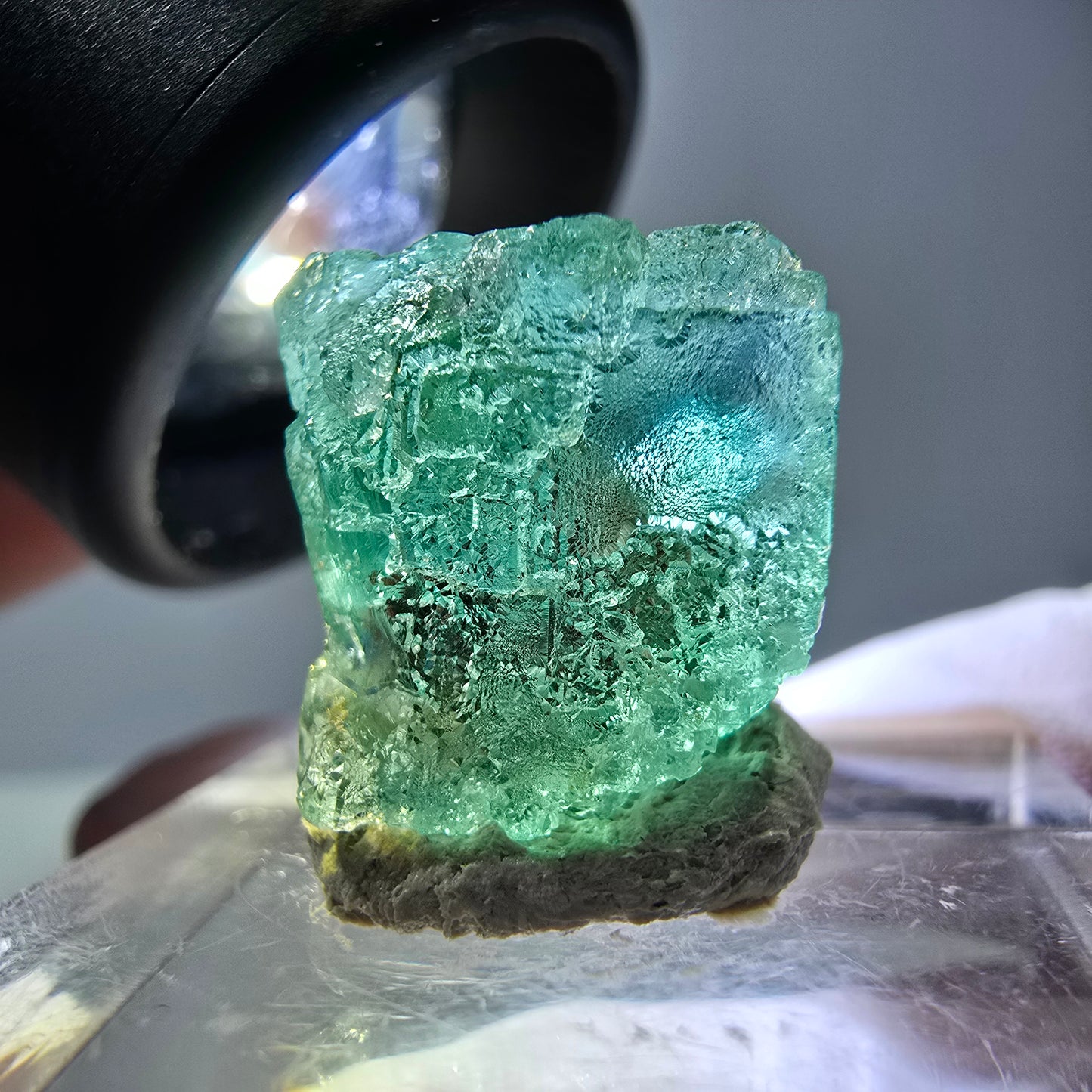 Klarer Phantom Fluorit Würfel parkettiert, grün Okorusu, Namibia 15*14*14mm