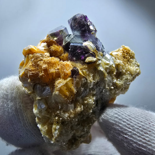 Cubes de fluorite fantôme colorés, spécimen de muscovite, Erongo, Namibie, 42 x 38 x 23 mm 