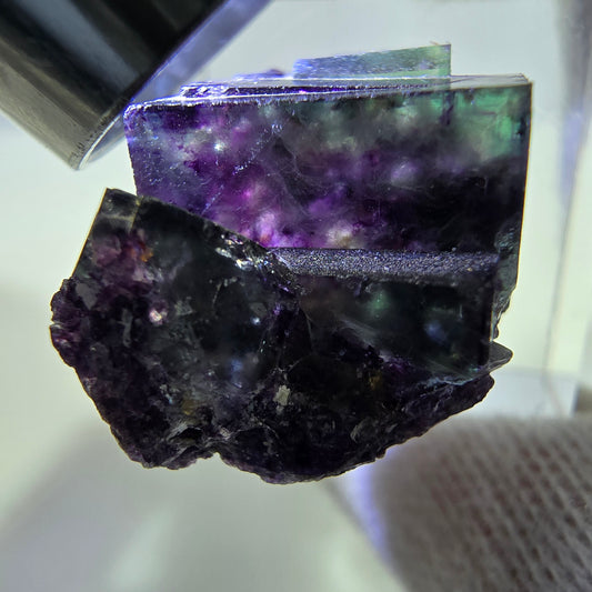 Seltene Phantom Fluorit Würfel Stufe zonal grün lila Okorusu, Namibia 23*19*15mm