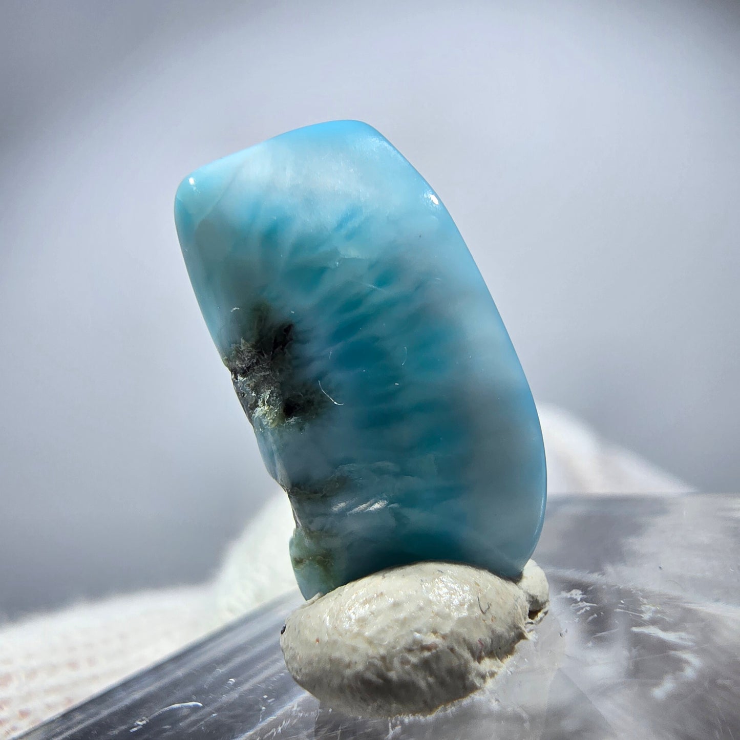 Schöner Larimar, poliert Dominikanische Republik 17*7*8mm