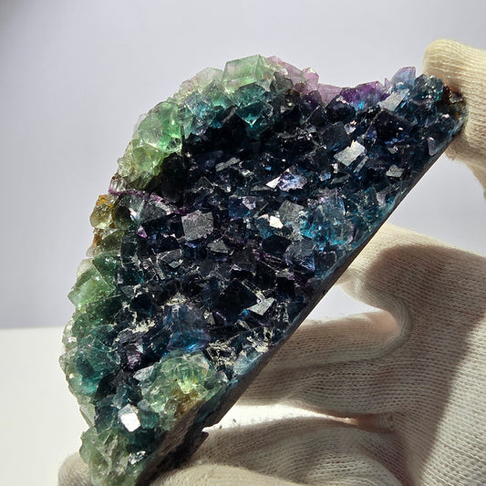 Grand spécimen de cube de fluorite fantôme vert bleu violet Okorusu, Namibie 104*60*28mm 
