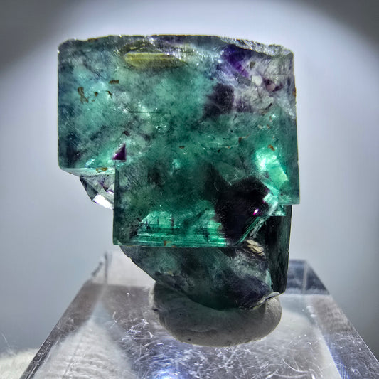 Seltene Phantom Fluorit Würfel Stufe zonal grün lila Okorusu, Namibia 28*25*16mm