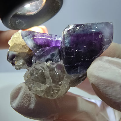 Rare cube de fluorite fantôme, spécimen de quartz violet Okorusu, Namibie, 42 x 30 x 24 mm 