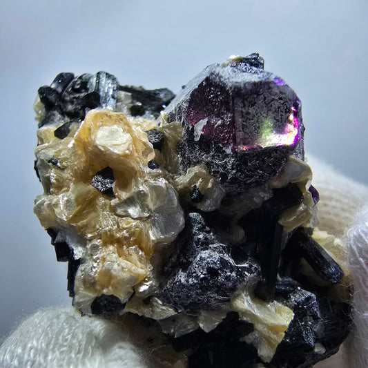 Colorful Phantom Fluorite Cubes Muscovite Schorl Tourmaline Erongo, Namibia 39*26*21mm 