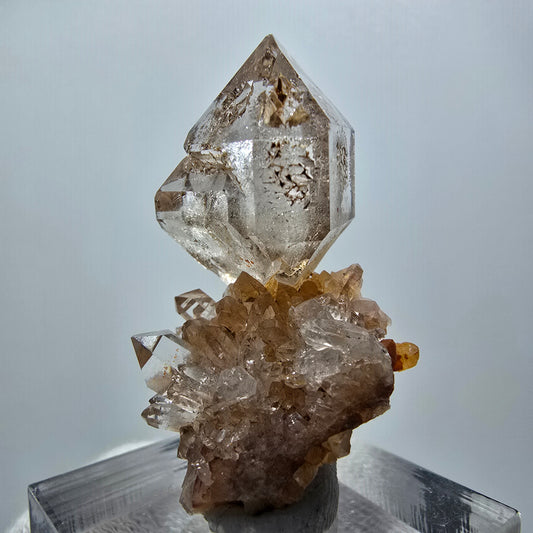 Amas de quartz fumé fantôme transparent, Goboboseb, Namibie, 38 x 19 x 16 mm 