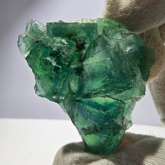 Rare spécimen de cube de fluorite fantôme, parqueté vert Okorusu, Namibie, 69 x 54 x 23 mm 
