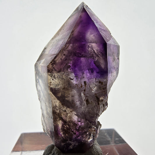 Améthyste fantôme rare DT Scepter Point Brandberg, Namibie 37 x 20 x 16 mm 