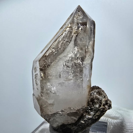 Klare Phantom Rauchquarz Zepter Stufe Goboboseb, Namibia 49*31*21mm