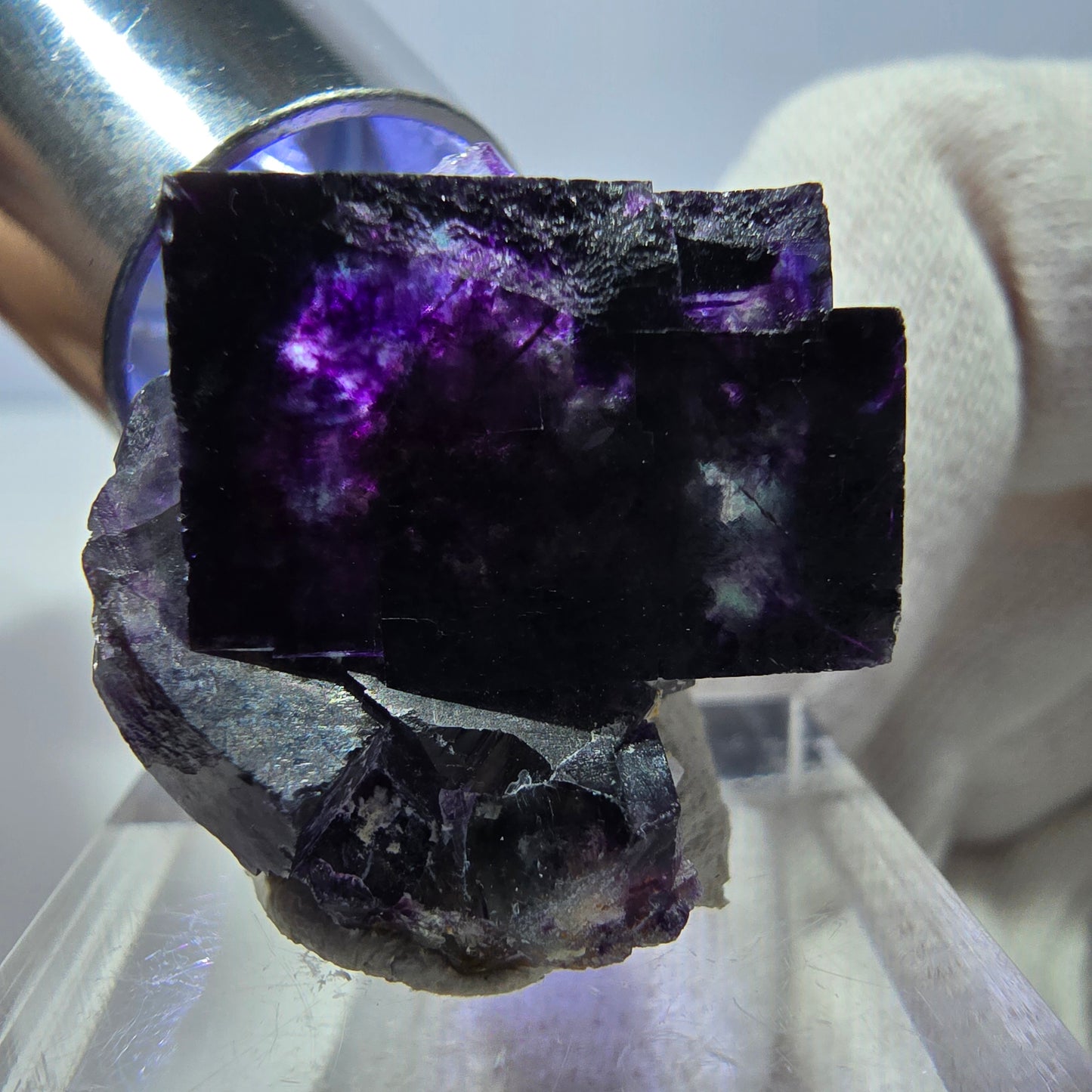 Spécimen zonal de cube de fluorite fantôme, vert violet, Okorusu, Namibie, 29 x 22 x 24 mm 