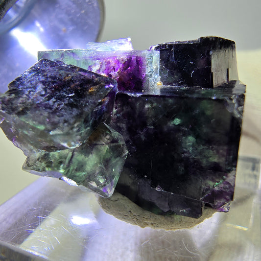 Spécimen de cube de fluorite fantôme zonal, vert violet Okorusu, Namibie 25*24*14mm 