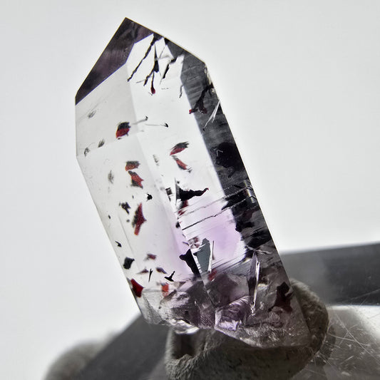 Mine d'améthyste Harlequin Phantom Point Streep, Goboboseb, Namibie, 23 x 11 x 10 mm 