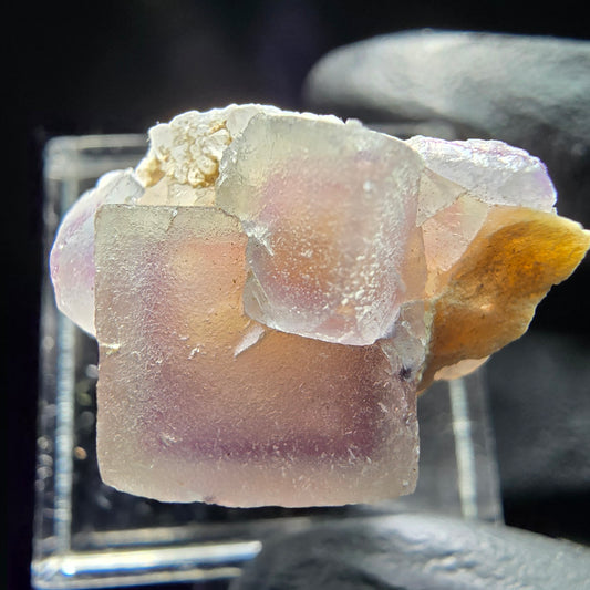 Niveau de cube Phantom Fluorite violet vert Omehane, collection Namibie 24*18*14mm