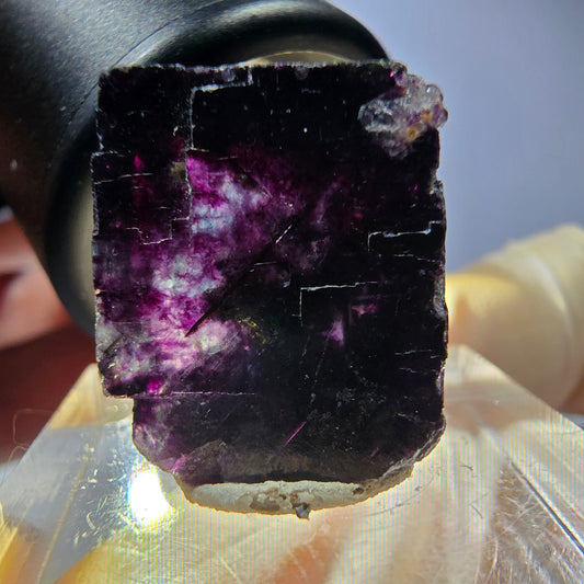 Cube de fluorite fantôme parqueté, vert violet Okorusu, Namibie 18*15*15mm 