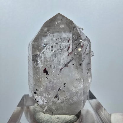 Harlequin Quartz with Analcime Point Streep Mine, Goboboseb, Namibia 31*19*17mm 
