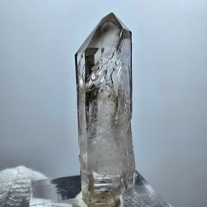 Quartz fumé fantôme transparent DT Scepter Point Goboboseb, Namibie 39 x 11 x 8 mm 