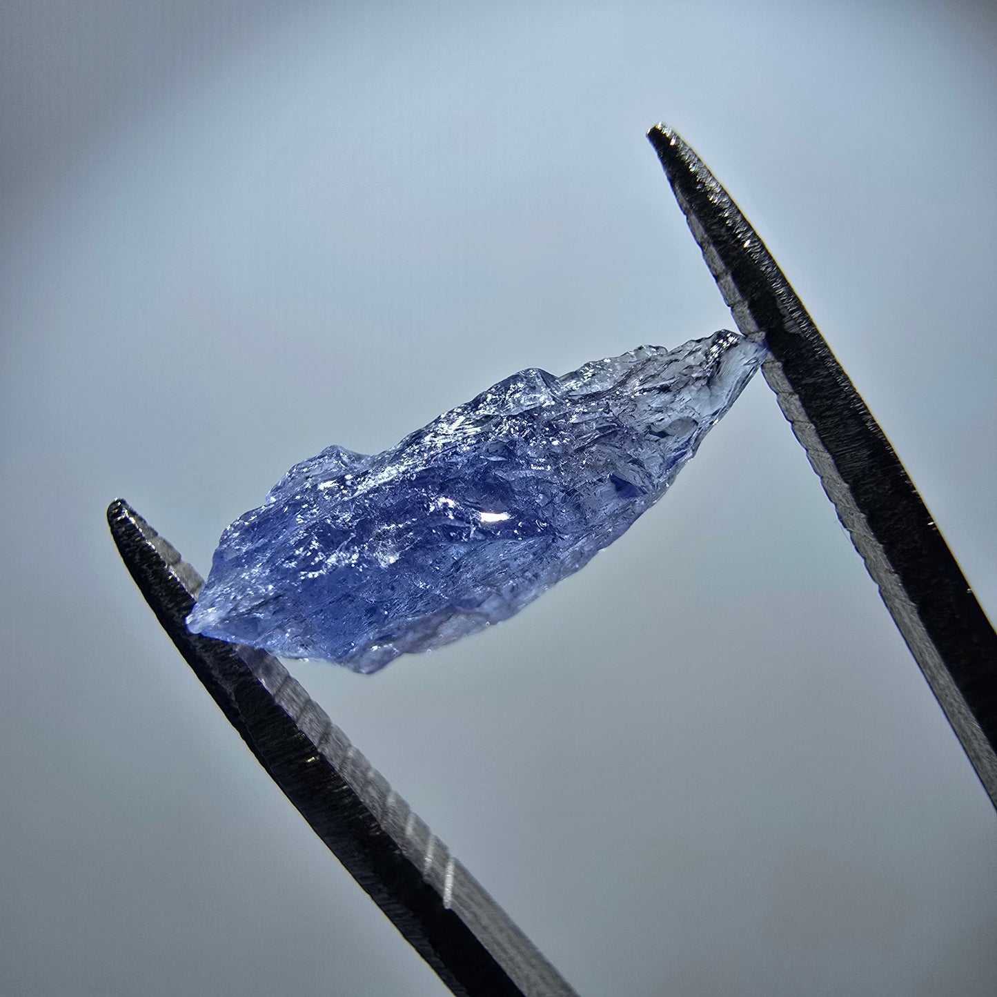 Cristal brut de tanzanite rare, bleu Tanzanie 14*5*4mm 