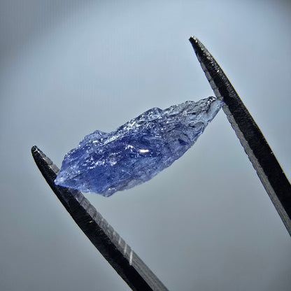 Cristal brut de tanzanite rare, bleu Tanzanie 14*5*4mm 