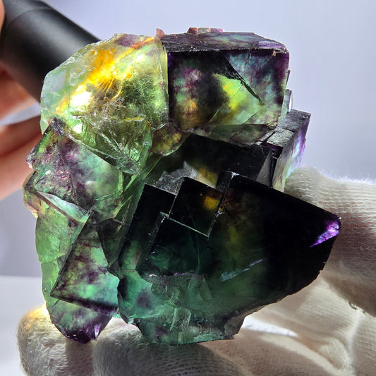 Cube de fluorite fantôme, parquet étagé, zonal, Okorusu, Namibie, 63 x 51 x 30 mm 