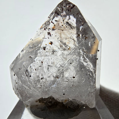 Quartz fumé fantôme Enhydro Harlequin, mine Bubble Streep, Namibie, 31 x 27 x 17 mm 