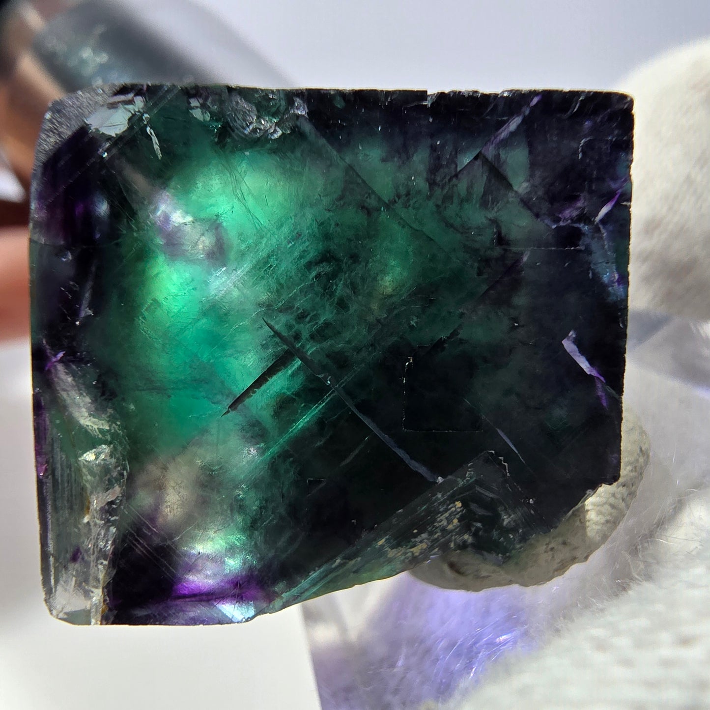 Rare cube de fluorite fantôme, vert violet zonal Okorusu, Namibie 30*27*20mm 