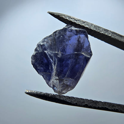 Cristal de tanzanite rare, bleu poli Tanzanie 11*11*8mm 