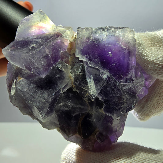 Rare spécimen de cube de fluorite fantôme, bleu-violet Okorusu Namibie 66 x 48 x 32 mm