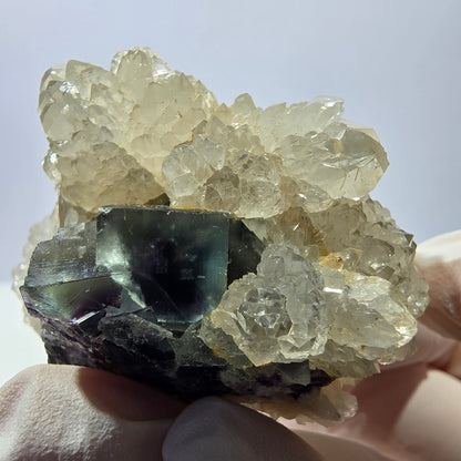 Rare cube de fluorite fantôme, spécimen de quartz vert violet Okorusu Namibie 53*49*38mm 
