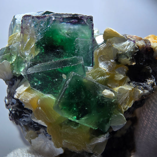 Phantom fluorite, hyalite, muscovite, orthoclase stage Erongo, Namibia 47*43*36mm 