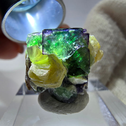 Cube de fluorite fantôme zonal, muscovite, spécimen d'hyalite, Erongo, Namibie, 18 x 19 x 17 mm 