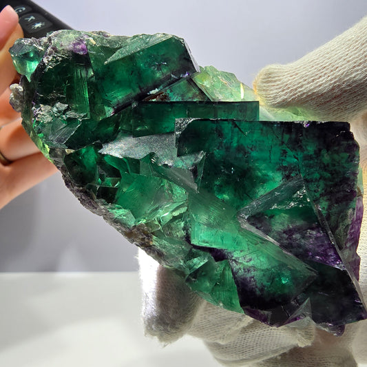 Grand spécimen zonal de cube de fluorite fantôme, vert violet Okorusu, Namibie 98*52*30mm 
