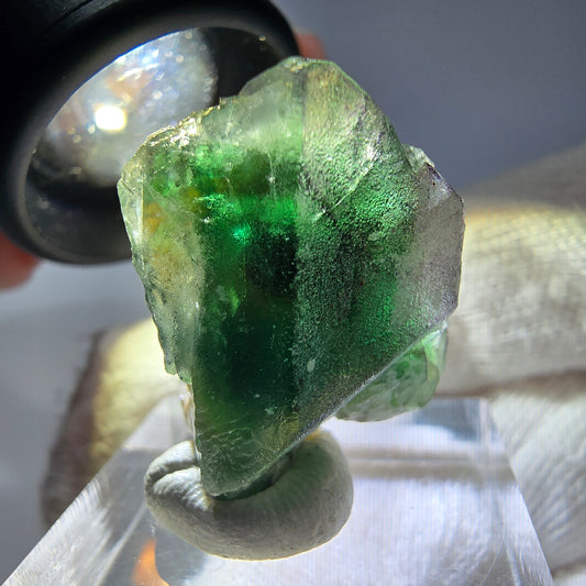 Cube de fluorite fantôme zonal, muscovite, spécimen d'hyalite, Erongo, Namibie, 26 x 18 x 16 mm 
