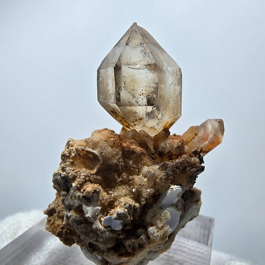 Amas de quartz fumé fantôme transparent, Goboboseb, Namibie, 33 x 25 x 24 mm 