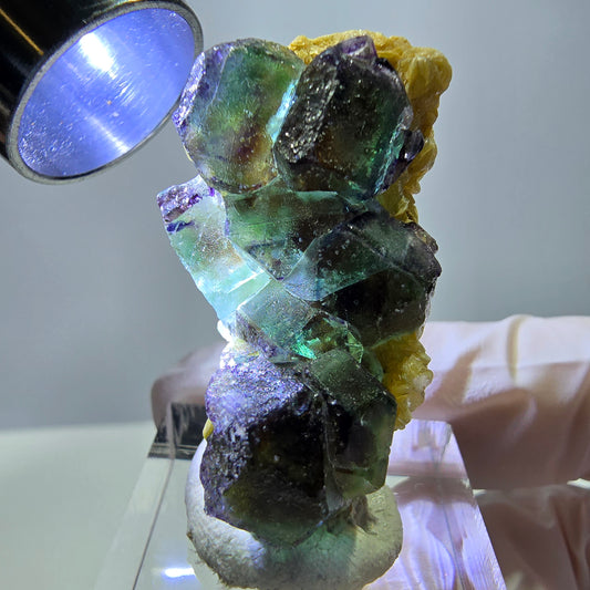 Cube de fluorite fantôme, zonal, spécimen de muscovite, Erongo, Namibie, 38 x 21 x 19 mm 