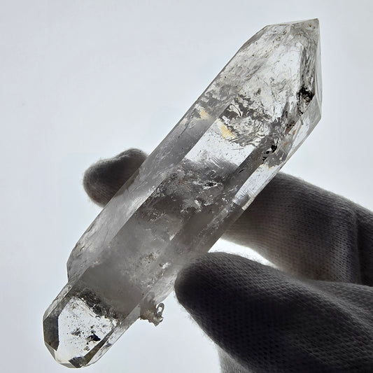 Quartz fumé squelette fantôme lémurien DT, calcite UV Valentine Pocket, Namibie 91 x 26 x 19 mm 