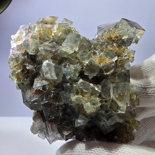 Spécimen de cube de fluorite fantôme double face vert violet jaune Okorusu Namibie 72 x 64 x 33 mm 